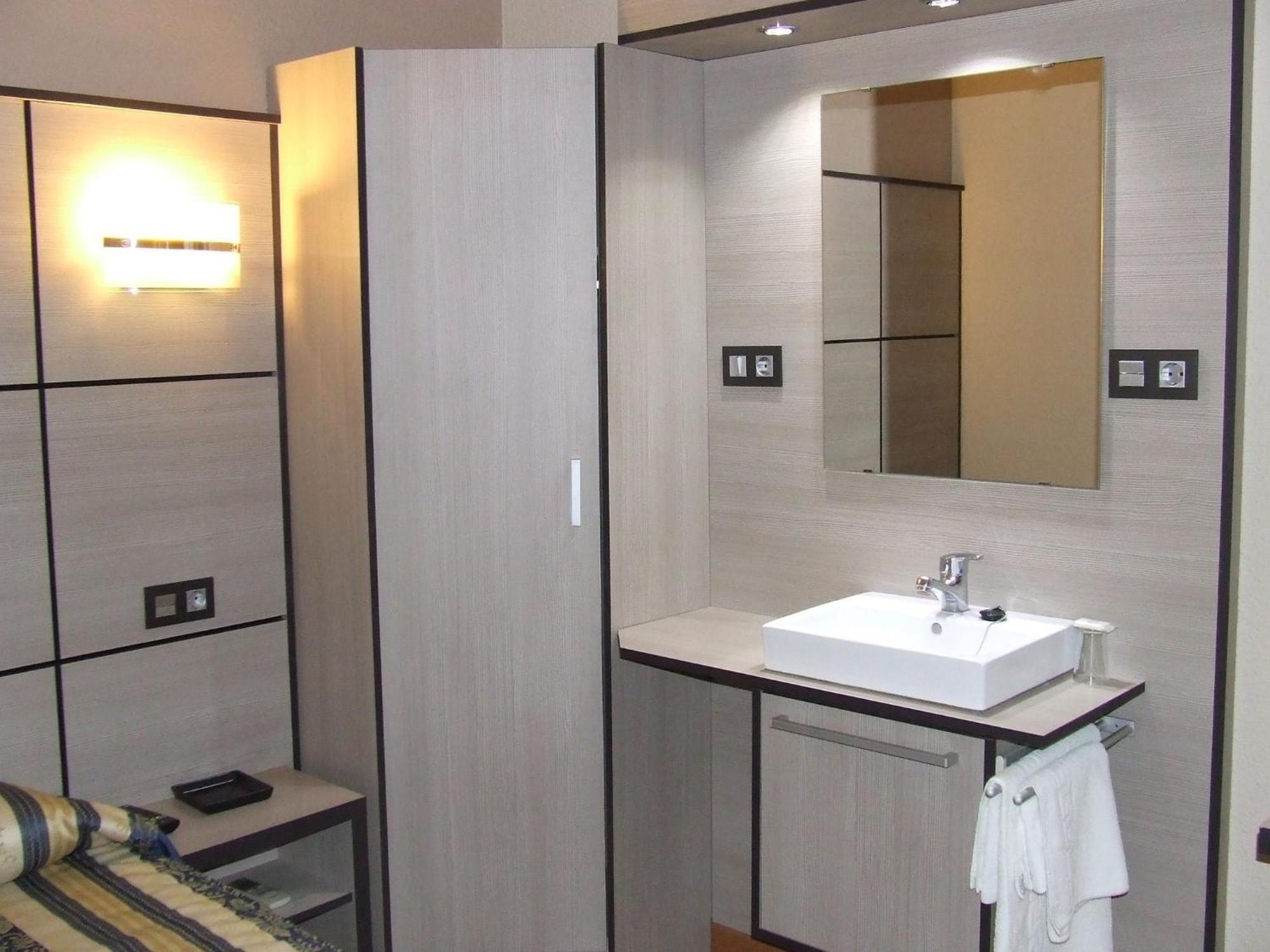 Single Room