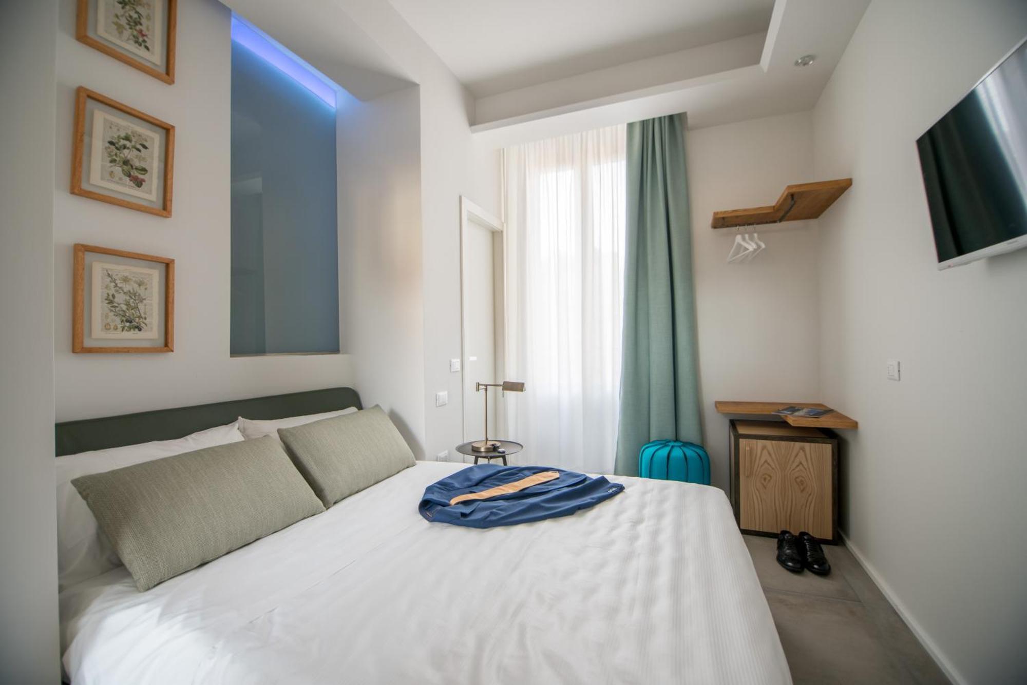 Economy Single Room