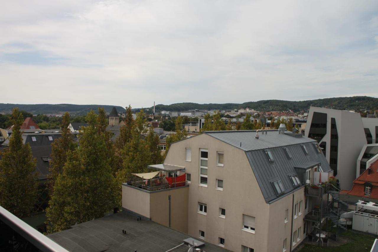 Einzelzimmer mit Balkon