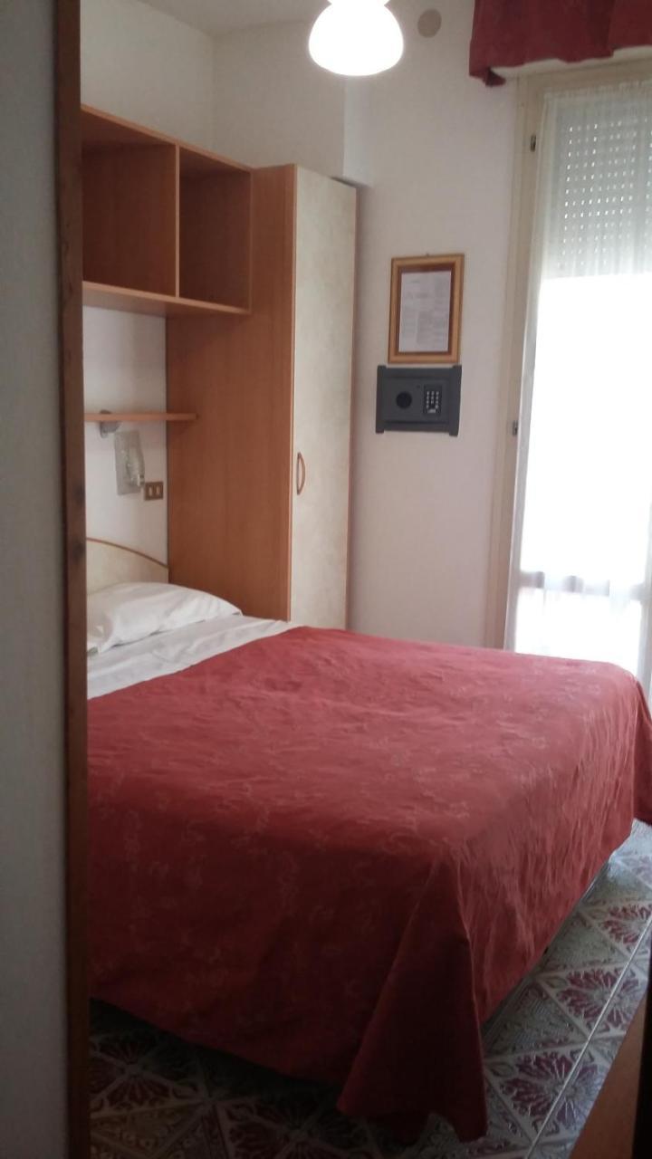 Economy Double or Twin Room