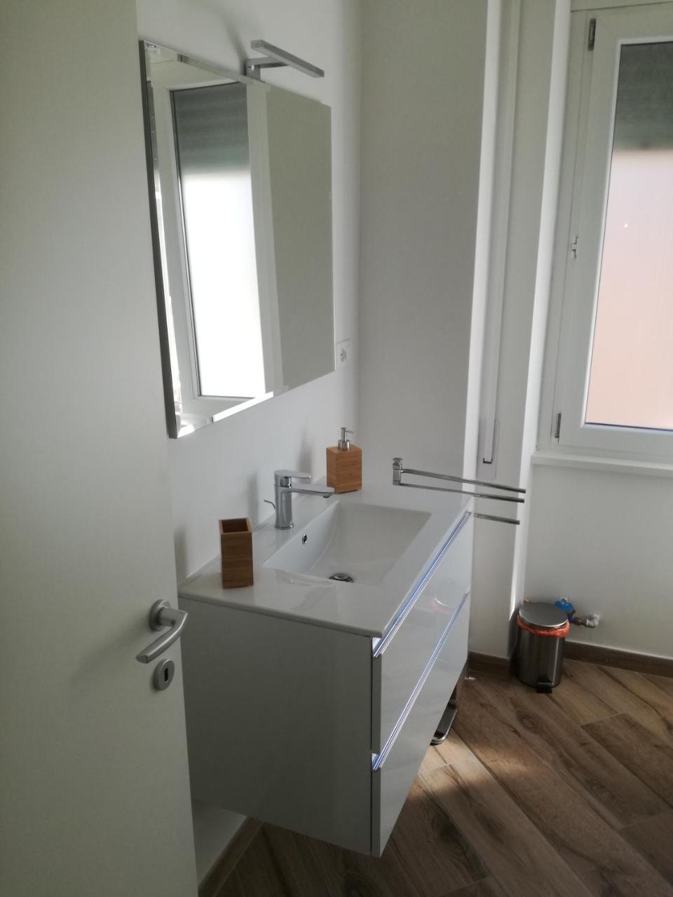 Family Room Private Bathroom