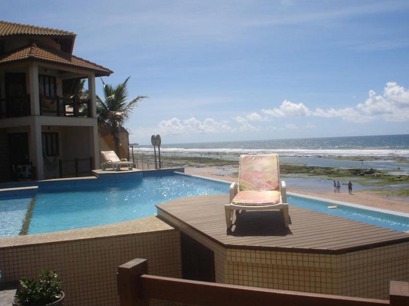 Apartamento com Vista da Piscina