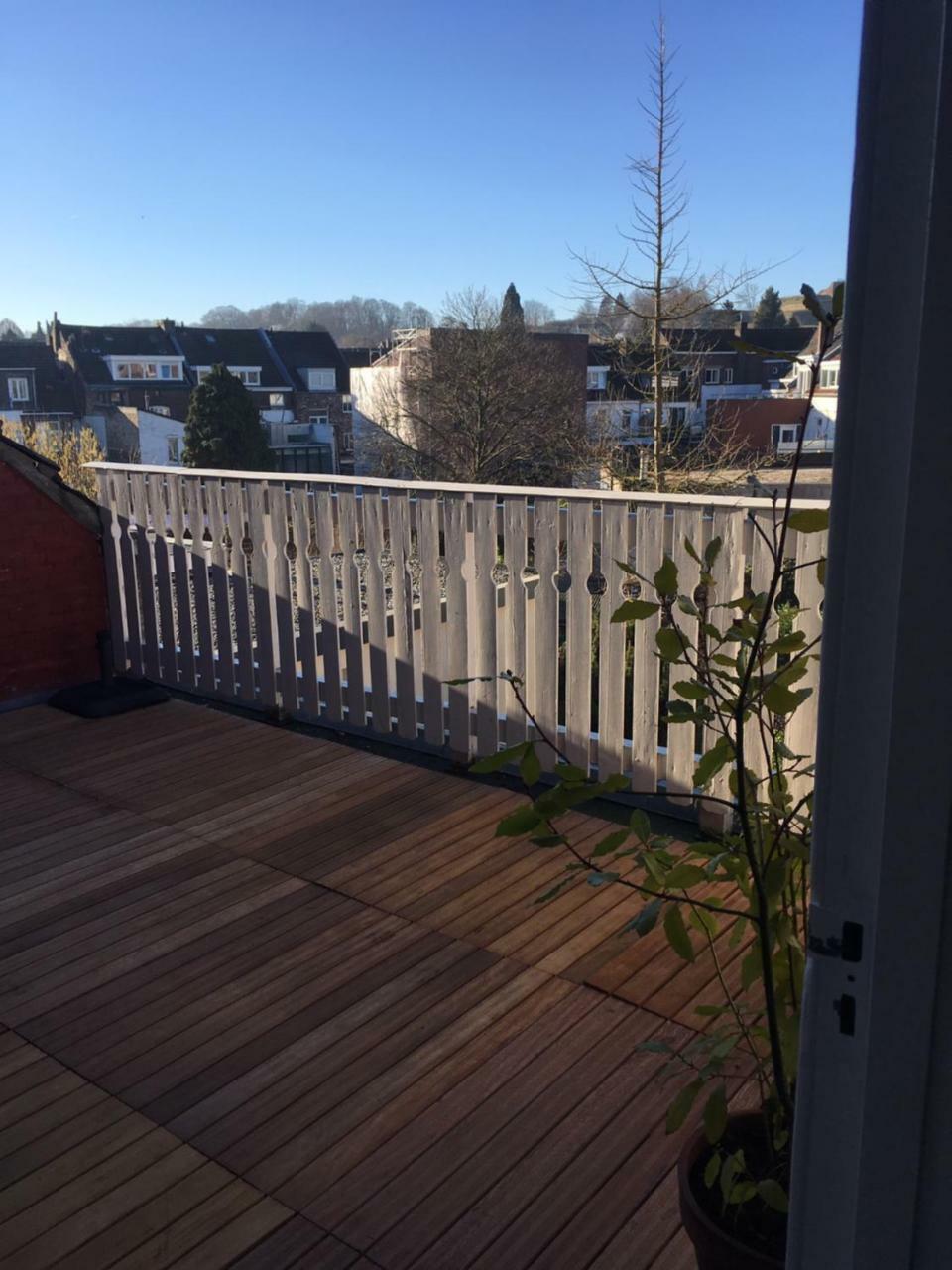 One-Bedroom Apartment Terrace