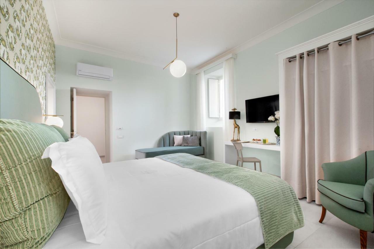 Superior Double Room,790110372:JPEG