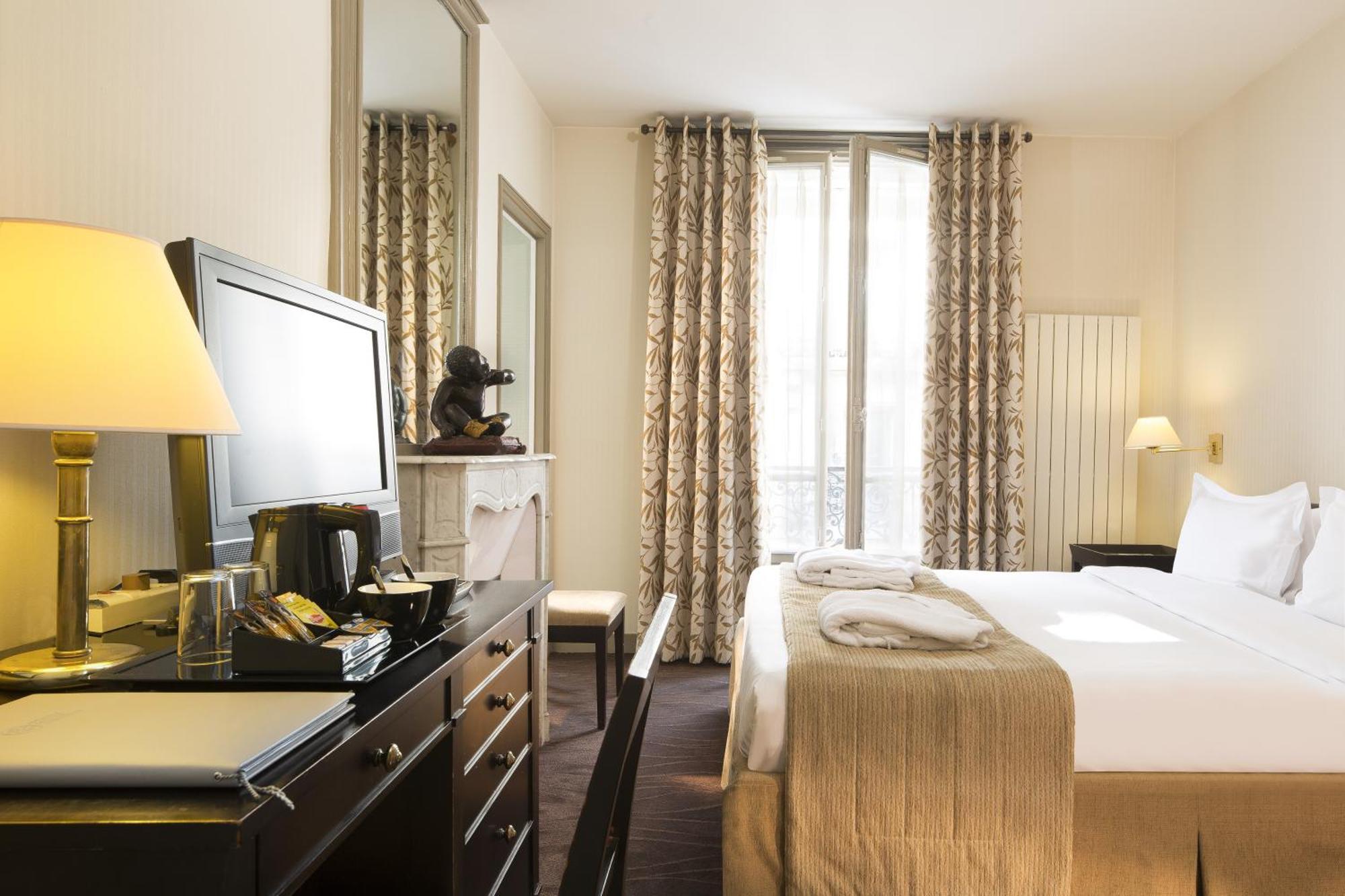 Classic Double Room