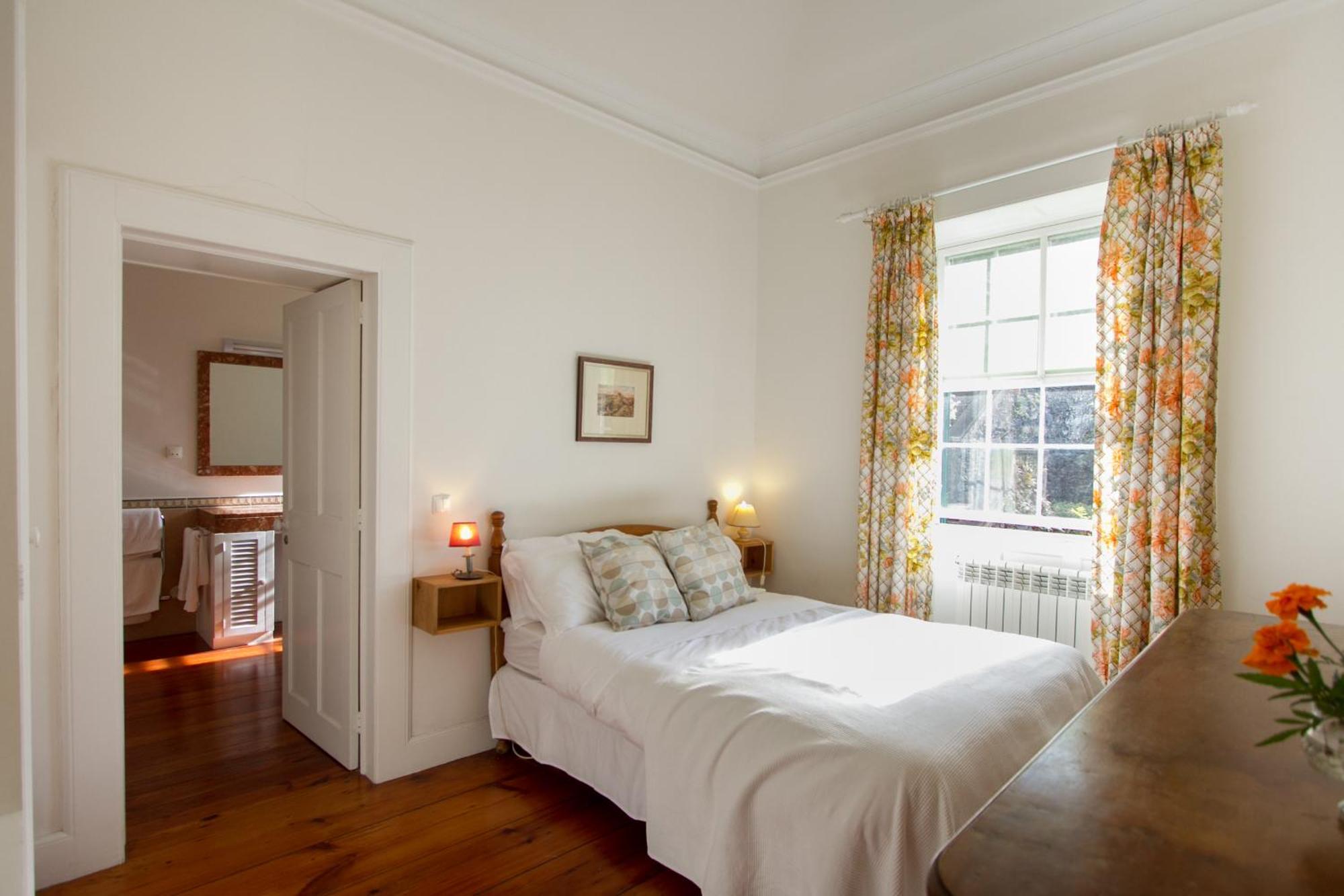 Double Room Private Bathroom