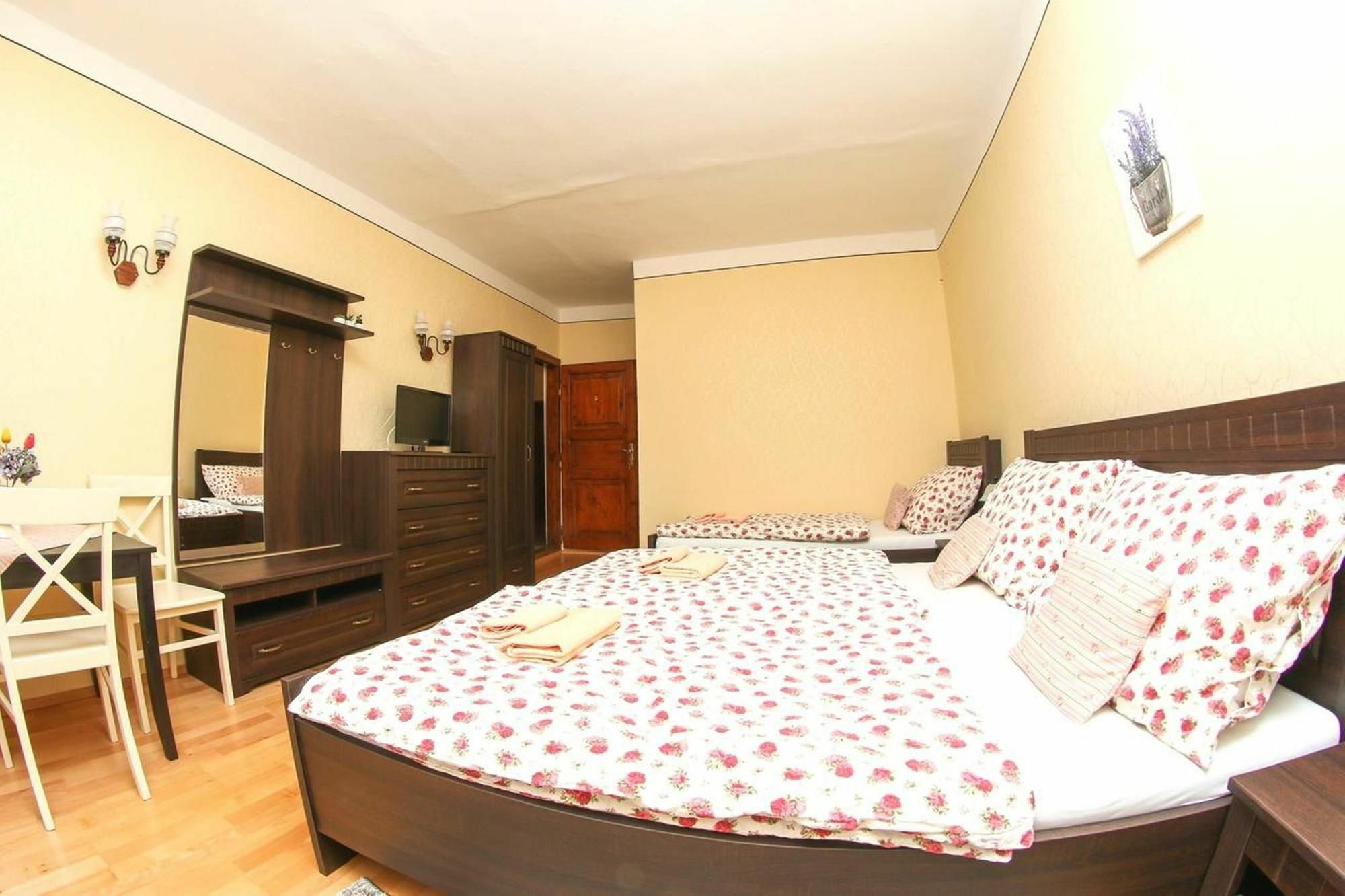 Superior Queen Room