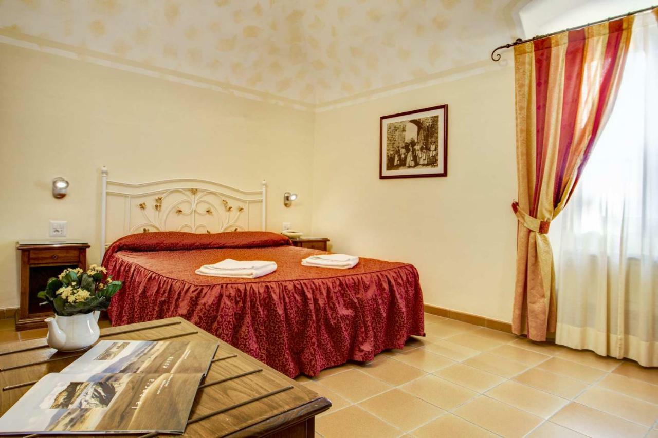 Double or Twin Room 1