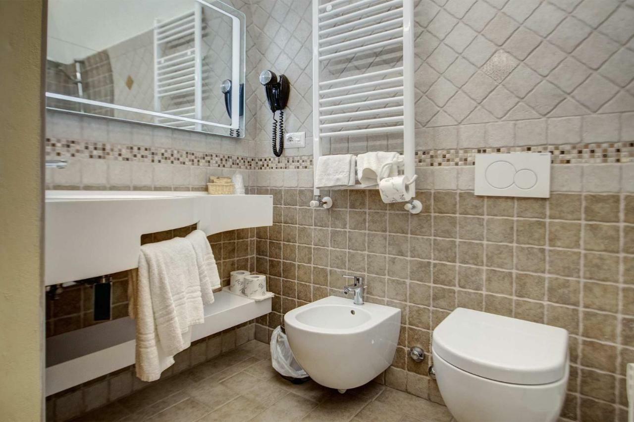 Double or Twin Room 1