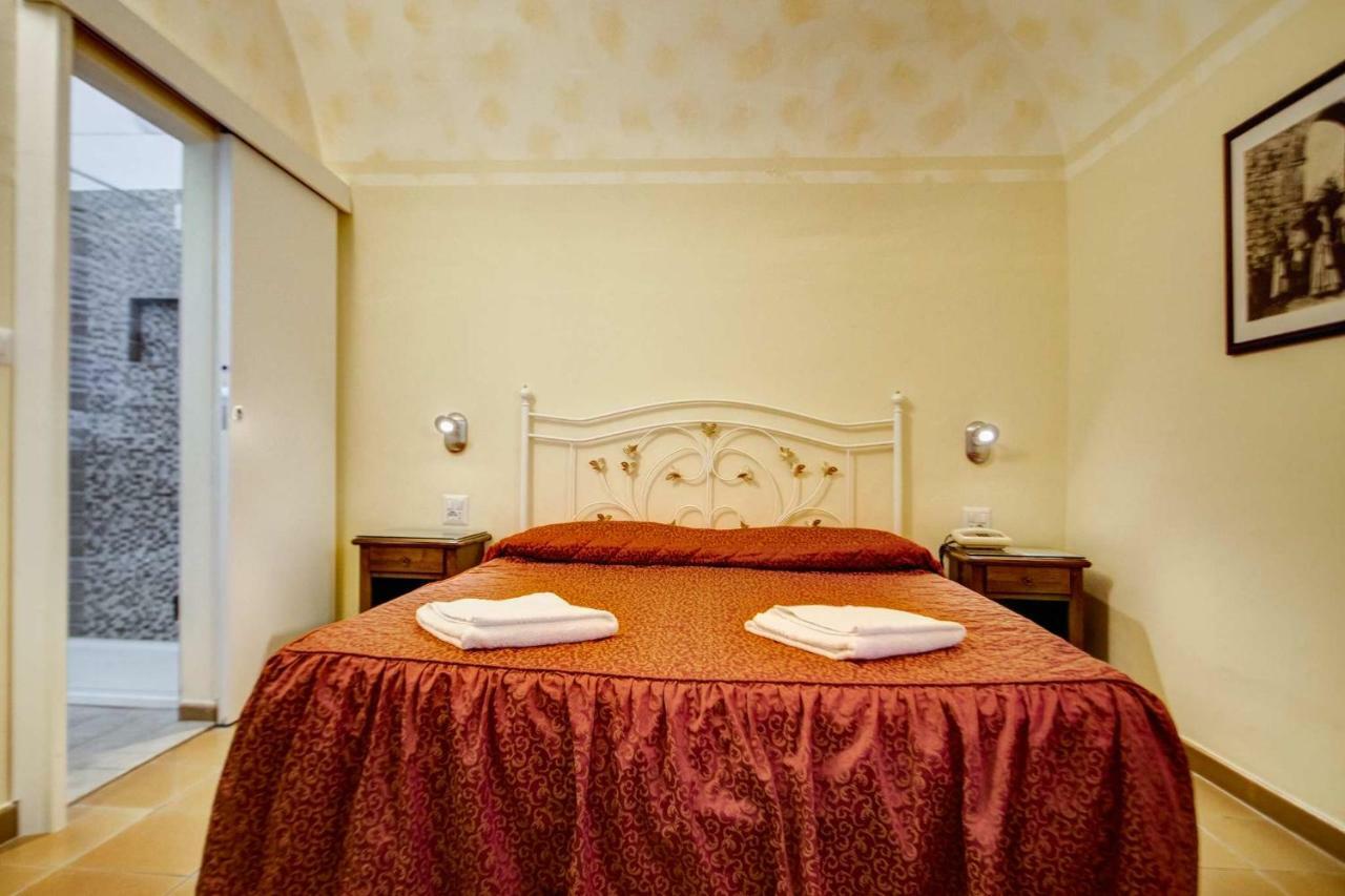 Double or Twin Room 1