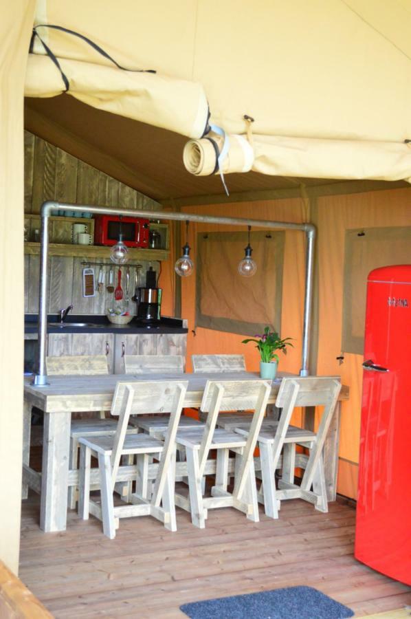 Deluxe Tent