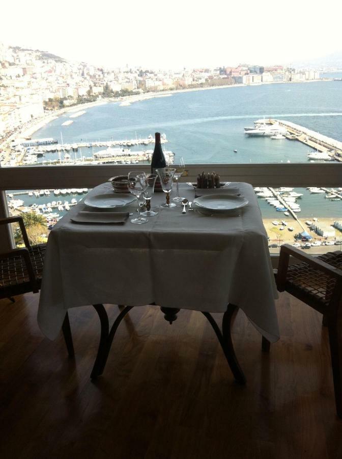 King Suite Sea View