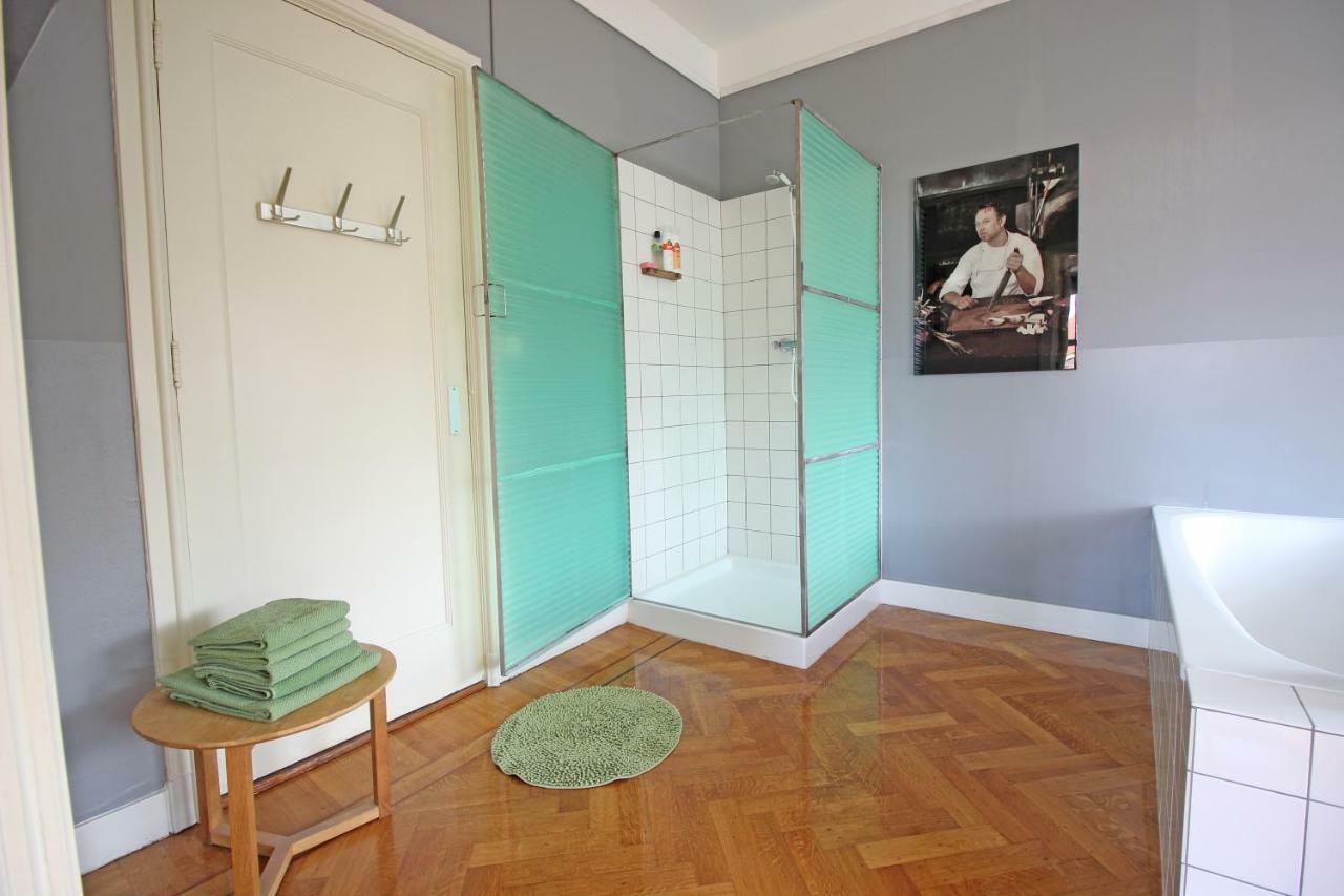 Deluxe Double Room Bath