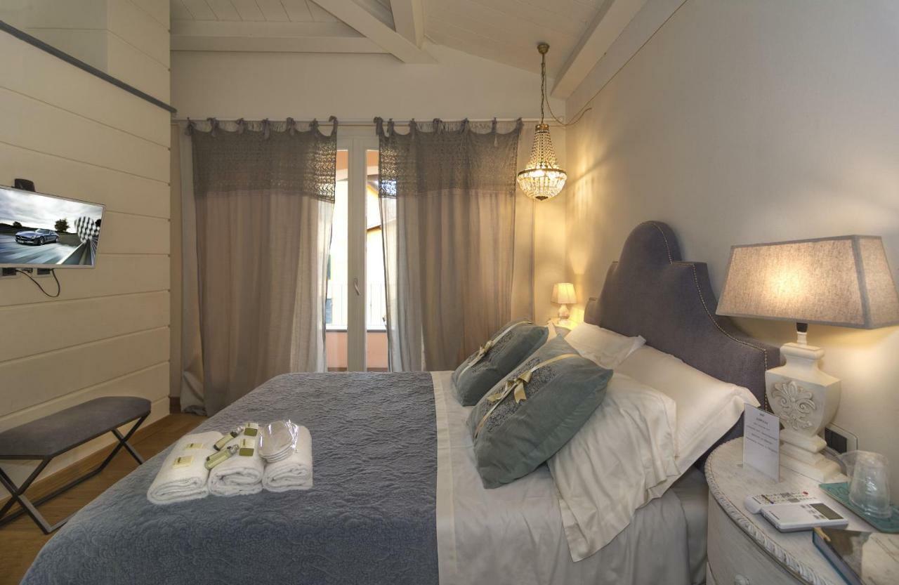 Triple Room Private Bathroom