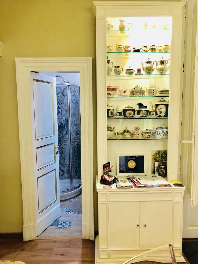 Double Room Private External Bathroom