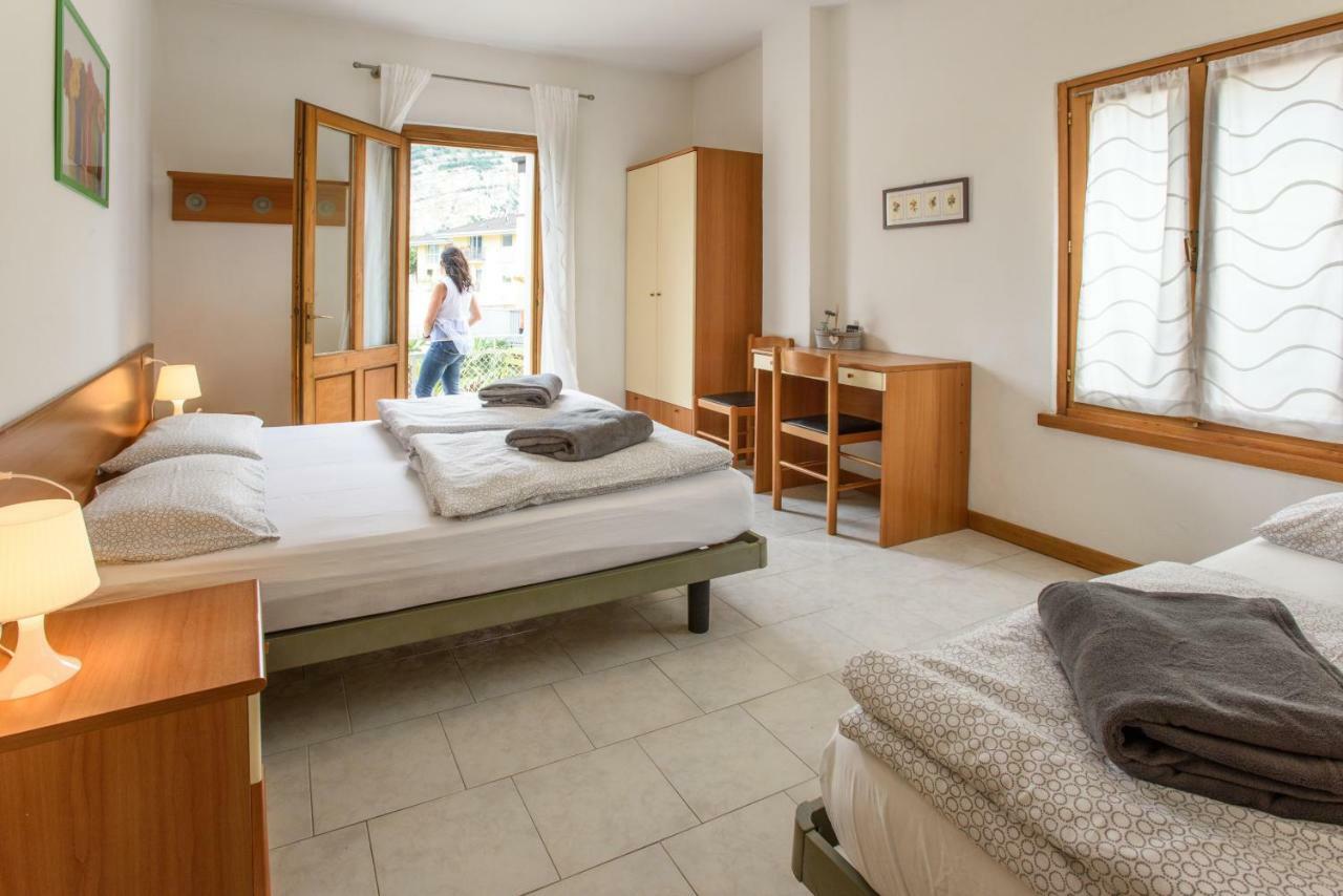 Dreibettzimmer mit Balkon