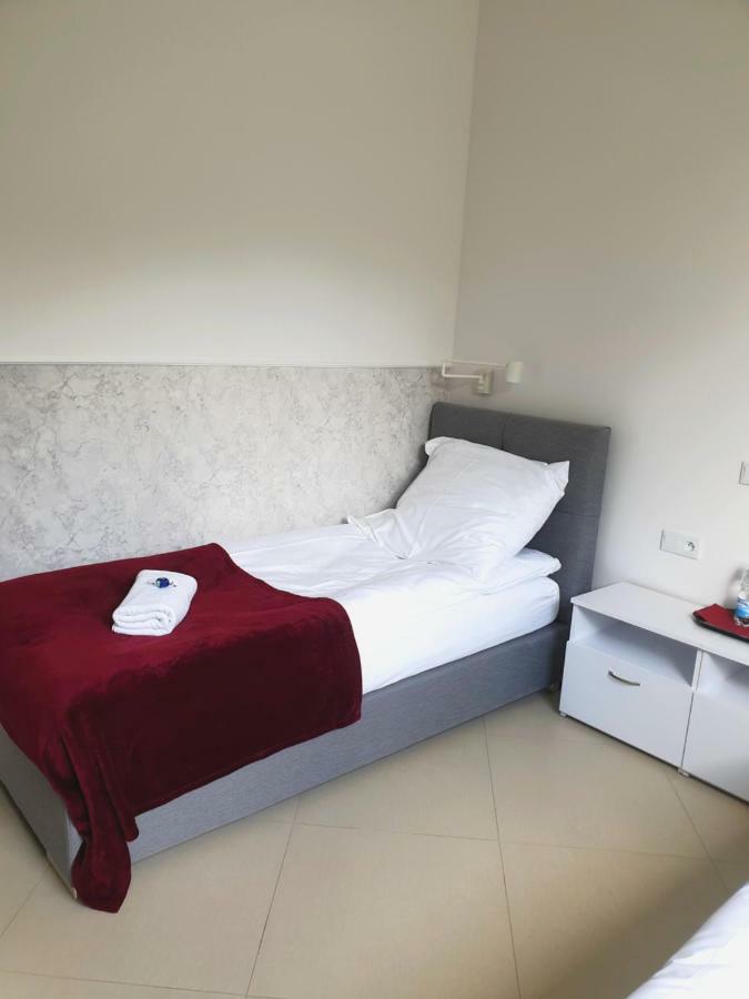 Twin Room Private Bathroom