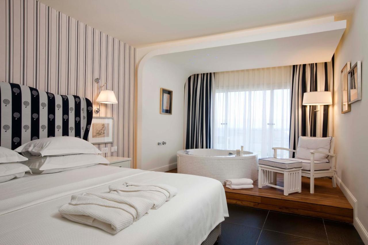Superior Double Room Private Spa Bath