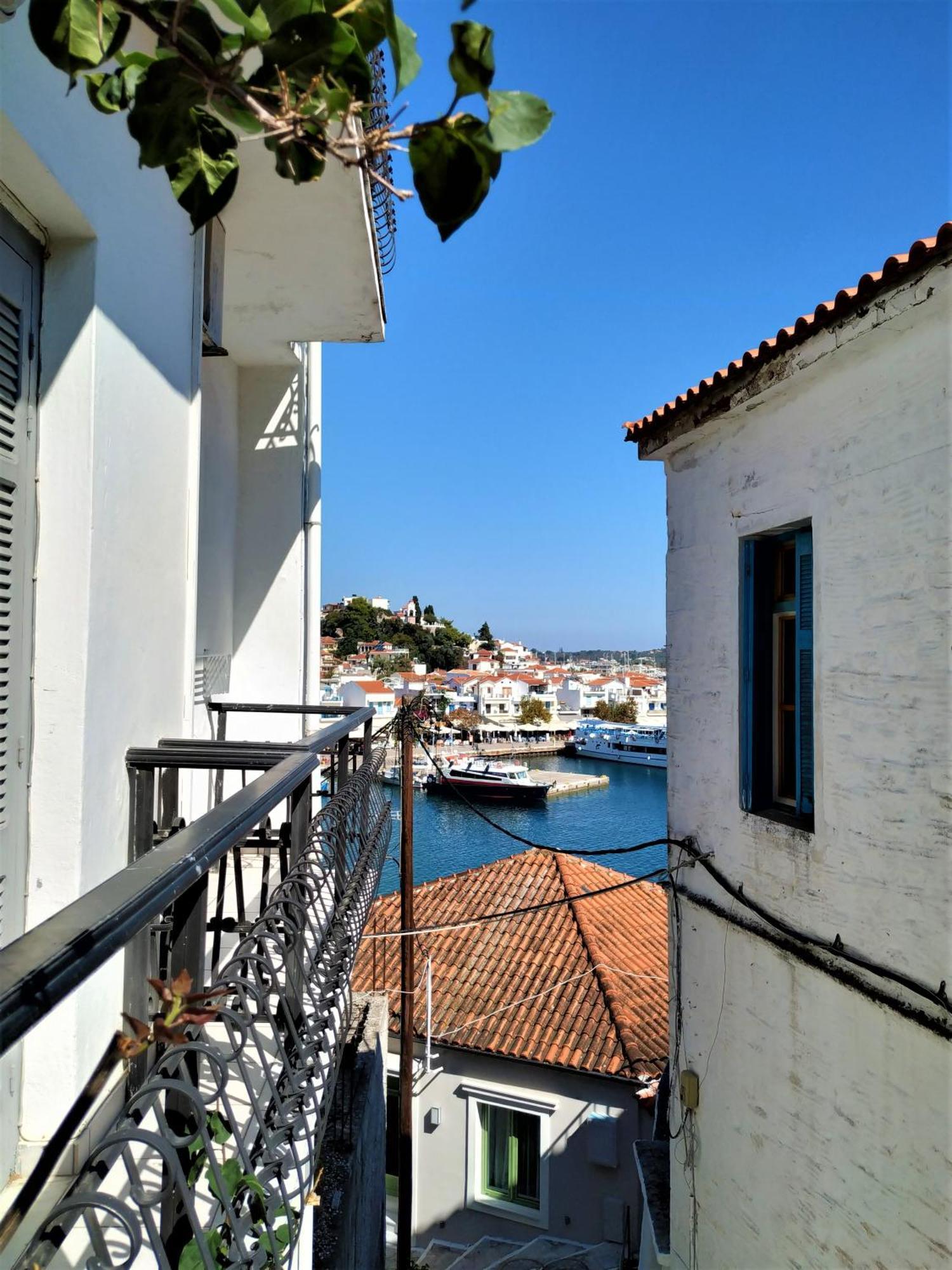Double or Twin Room Balcony