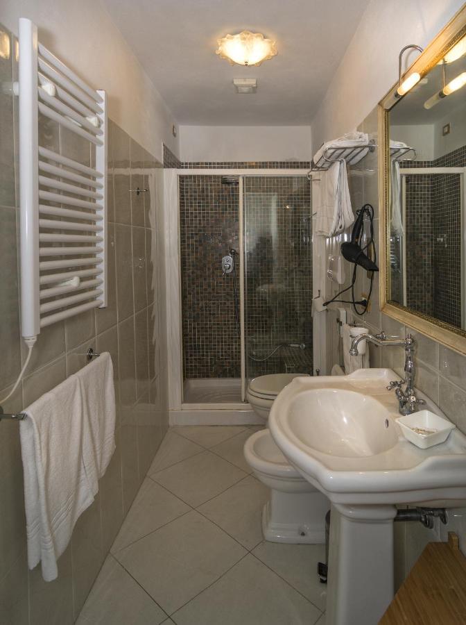 Classic Double or Twin Room