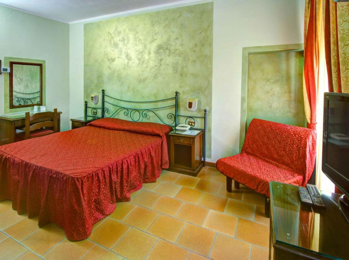 Double or Twin Room 1