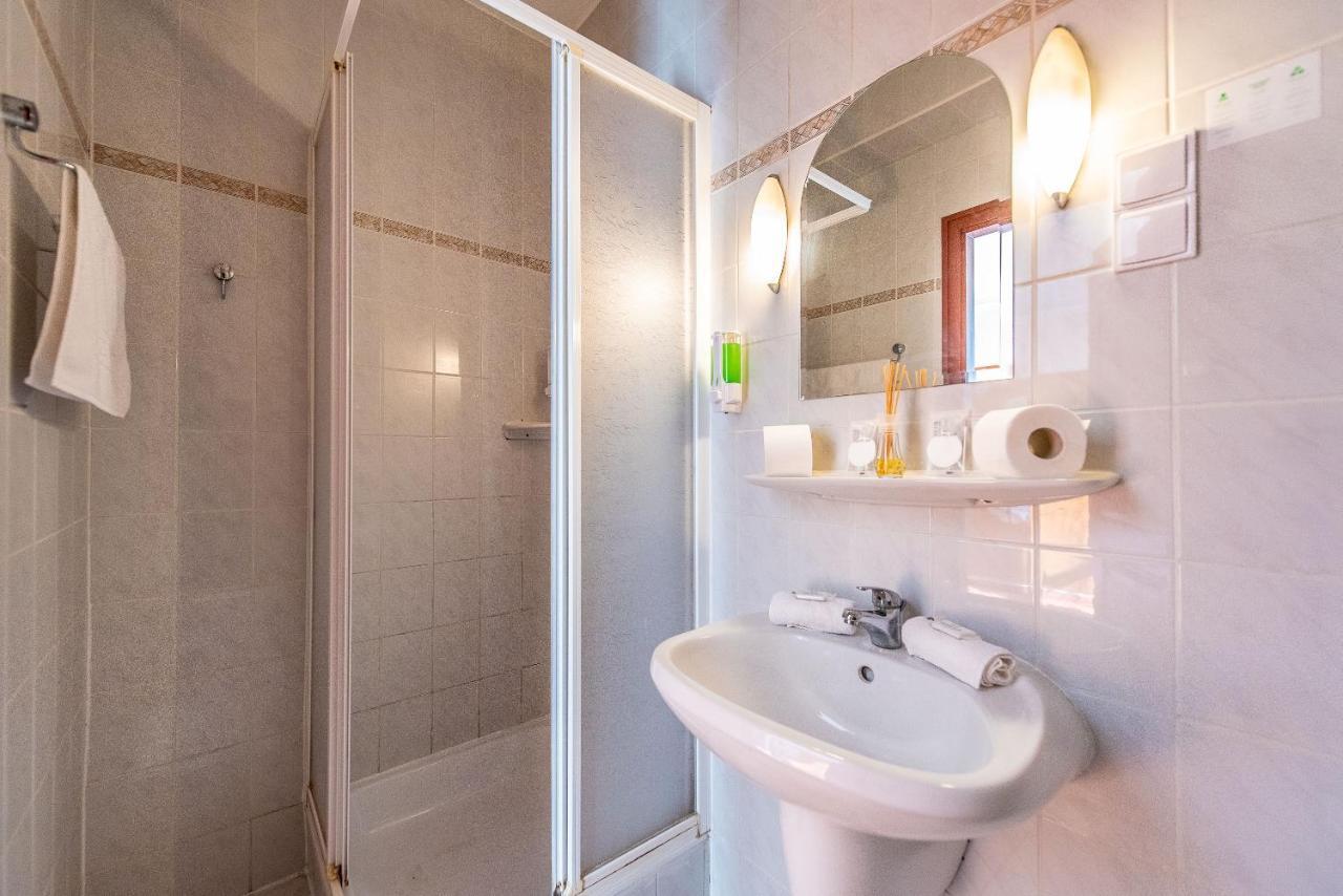 Triple Room Private Bathroom