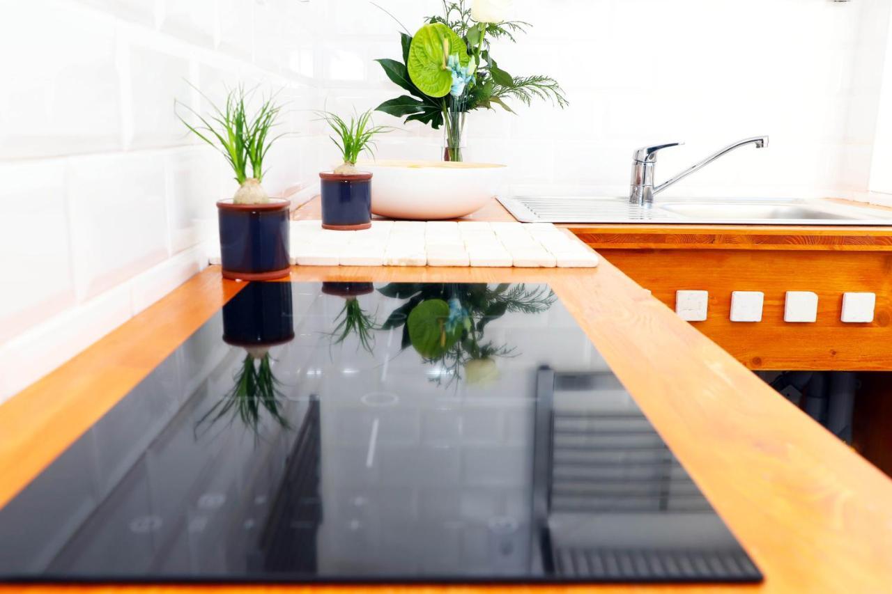 Studio Terrace