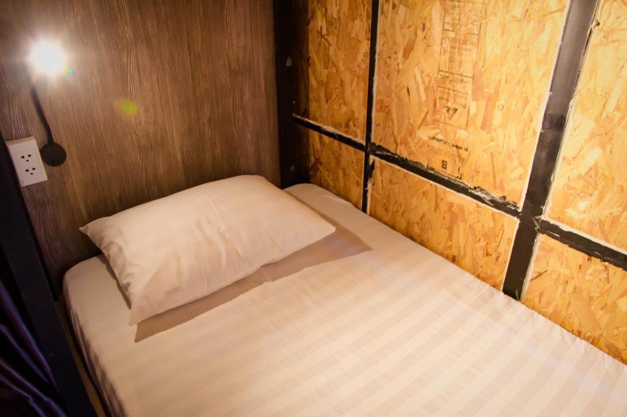 Bed 8-Bed Dormitory Room