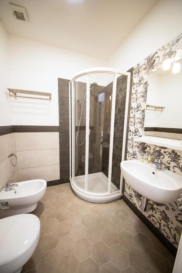 Deluxe Double Room Extra Bed