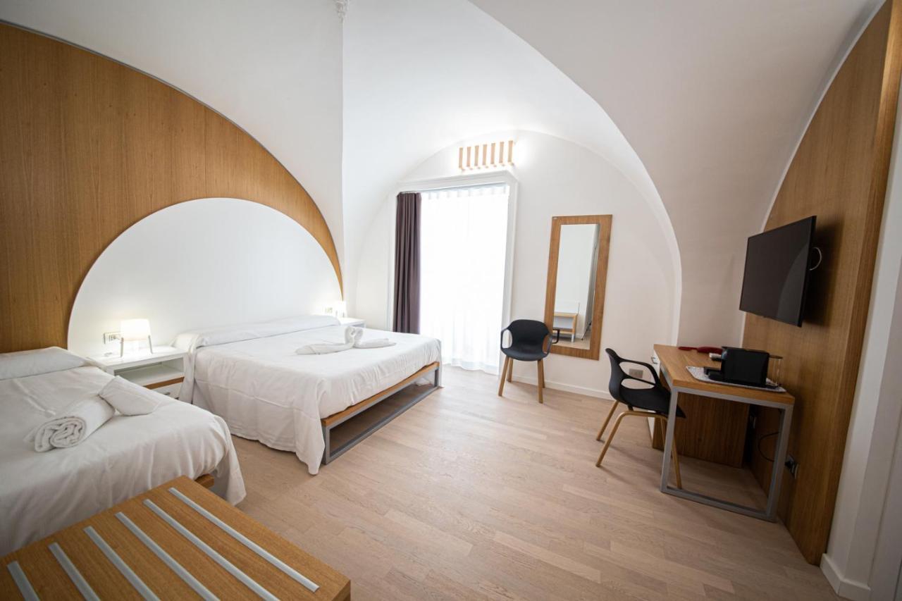 Deluxe Double Room Extra Bed