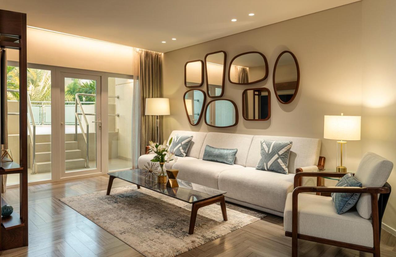 Premium Suite Larger Suite Garden View Executive Lounge Access