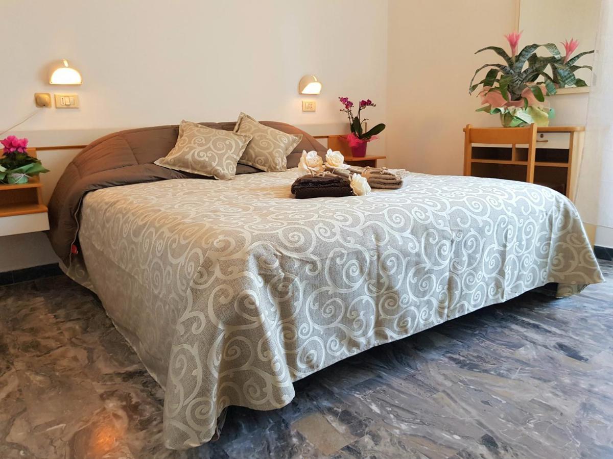 Double or Twin Room Balcony