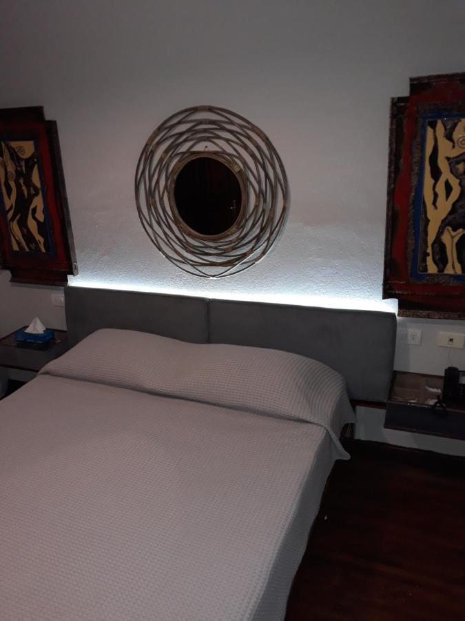 Doppelzimmer mit Balkon