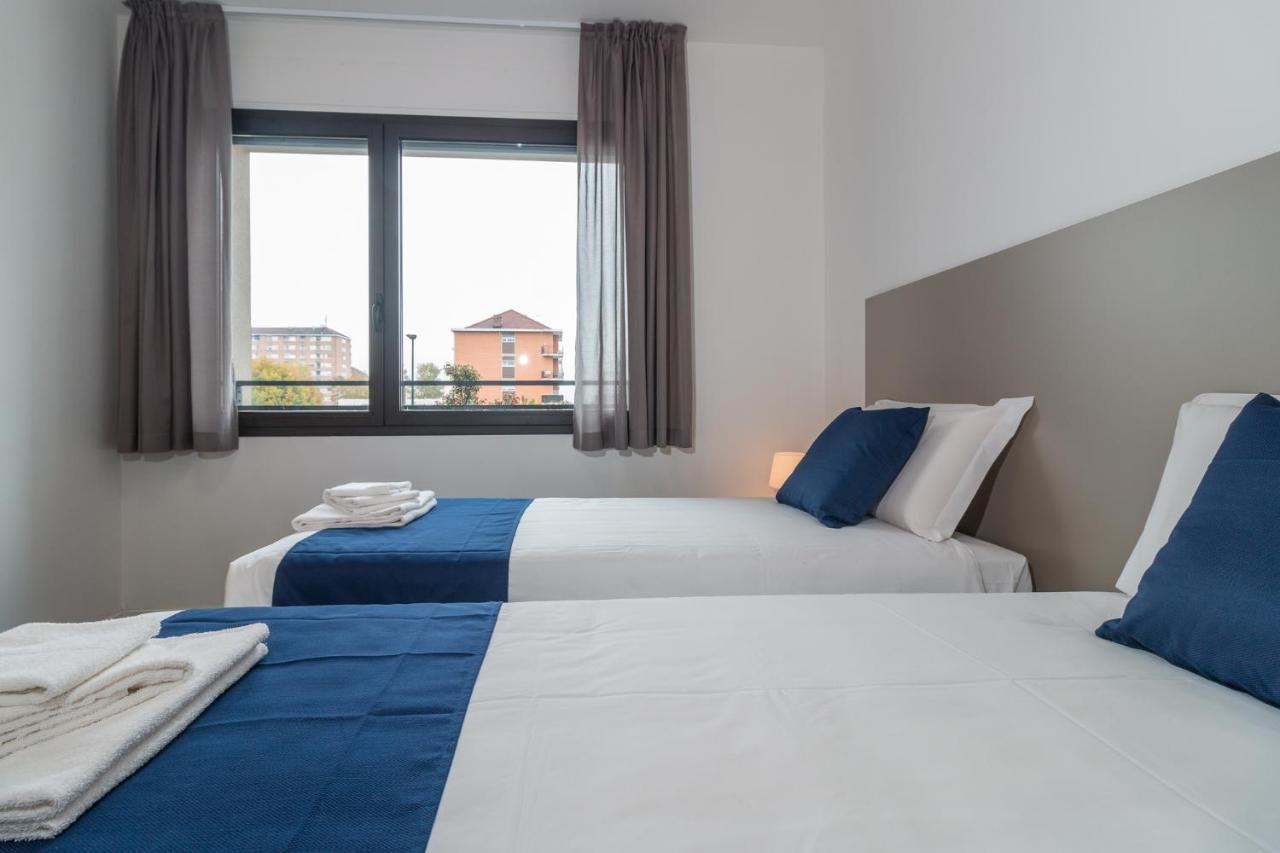 Doppel- oder Zweibettzimmer