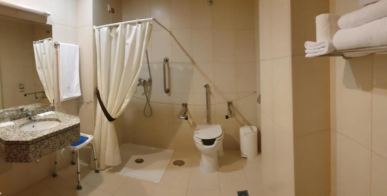 Twin Room Balcony Handicapped Accessible