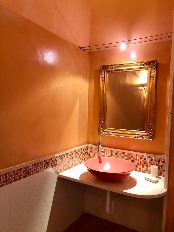 Double or Twin Room Private External Bathroom