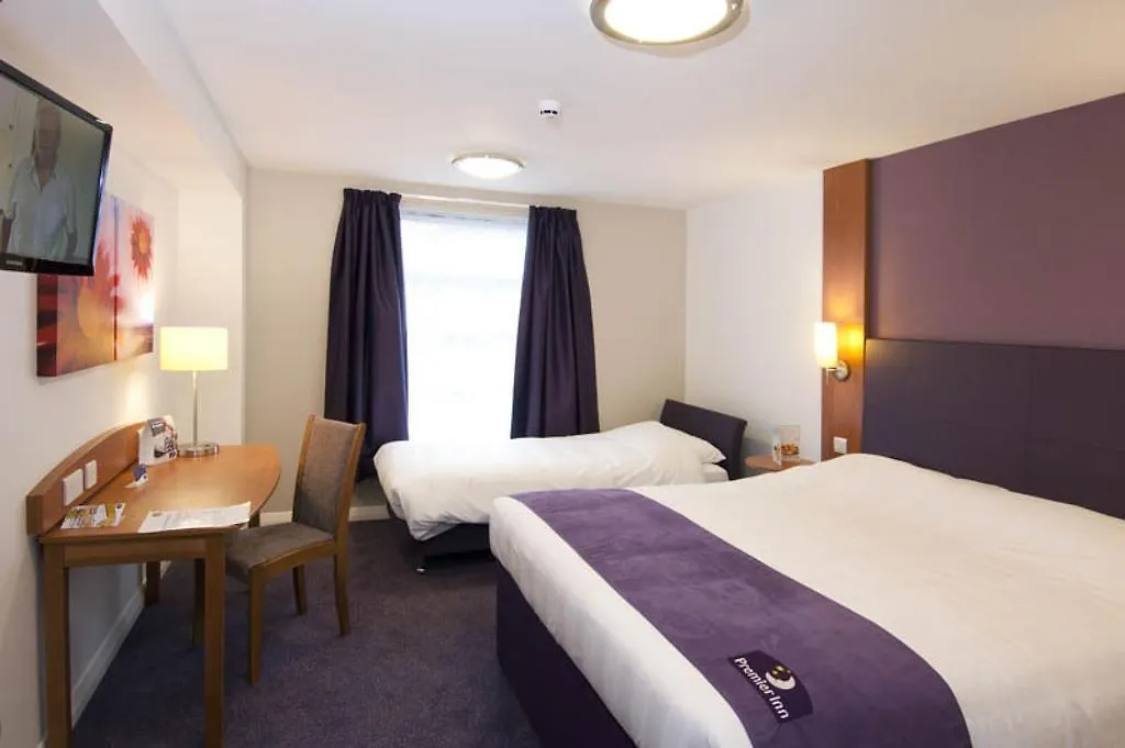 Premier Inn Glasgow City - Buchanan Galleries-1