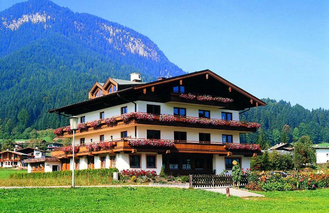 Ferienhotel Tyrol Soell Am Wilden Kaiser-1