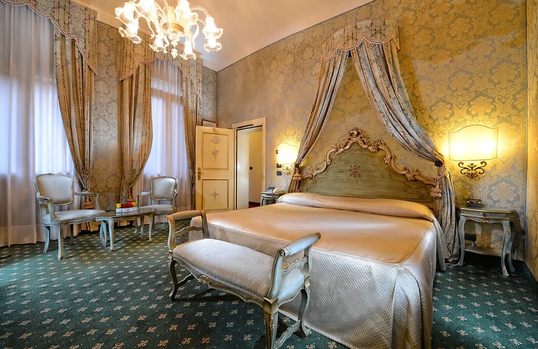 Ca Rialto-1