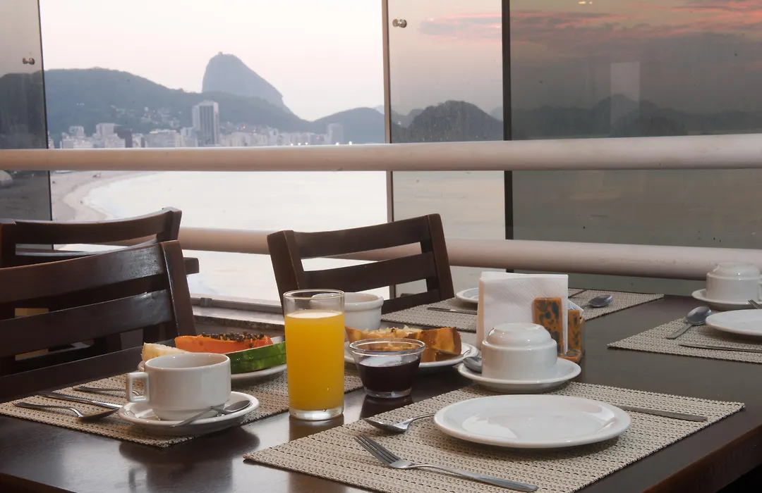 Socialtel Copacabana-1