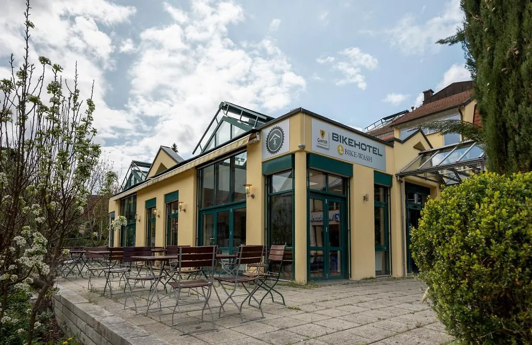 Bikehotel Freiburg-1
