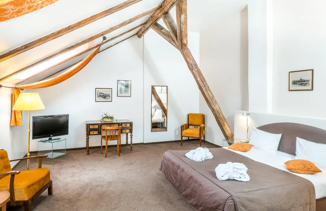 Boutique Hotel Bookquet-1