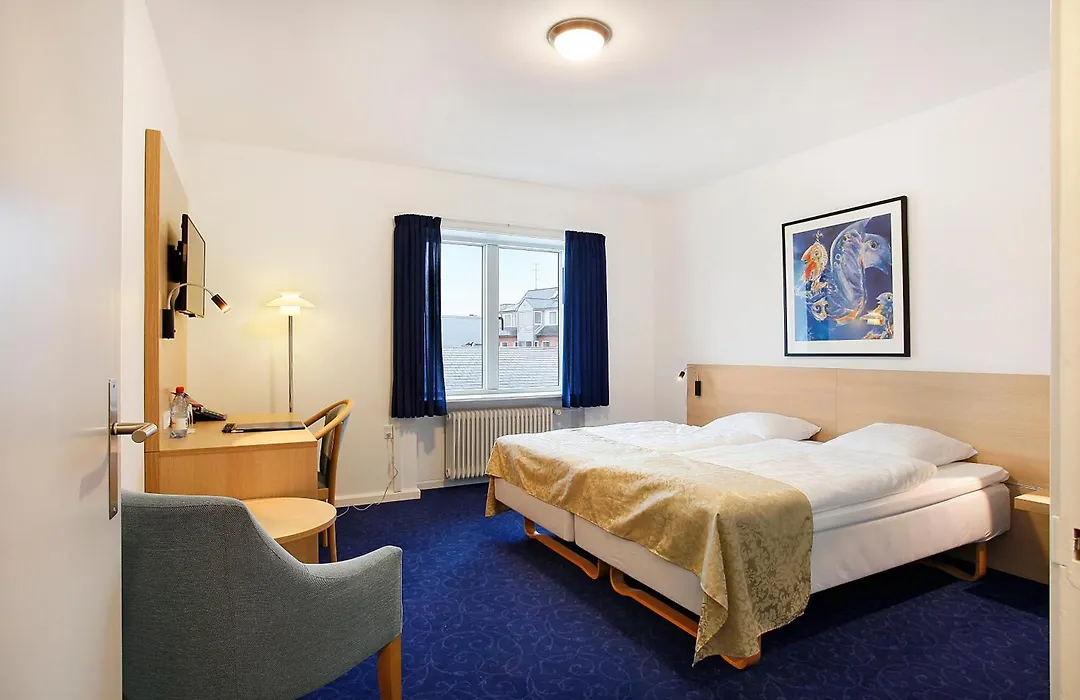 Herning City Hotel-1