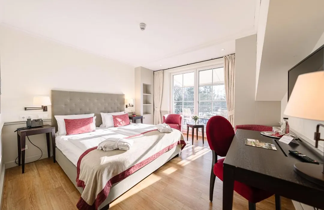 Parkhotel Surenburg-1