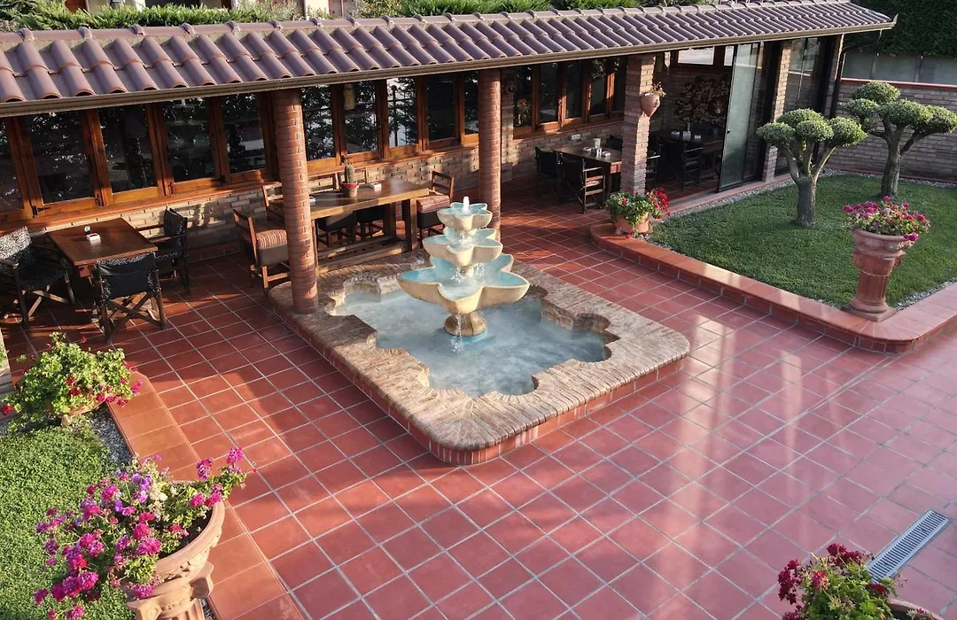 Drini Hotel-1
