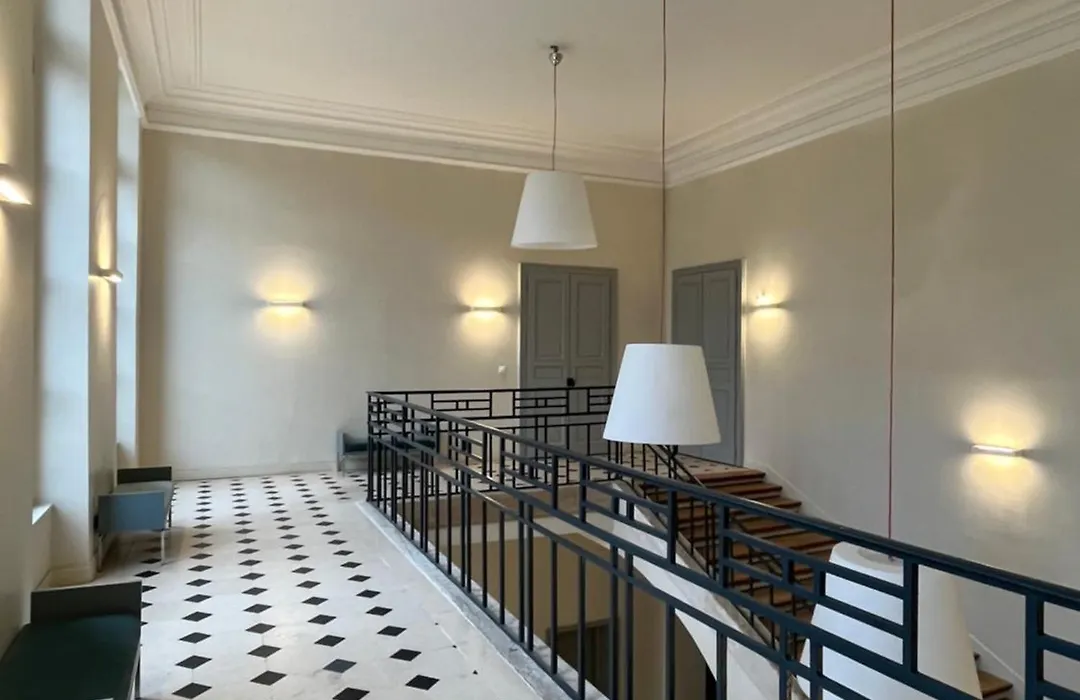 Appartement Charles Le Brun, Face au Château de Versailles, avec parking privé-1