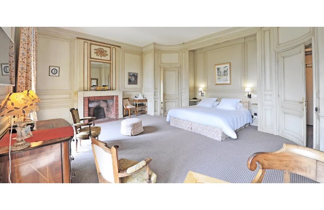 Hotel Villa Navarre-1