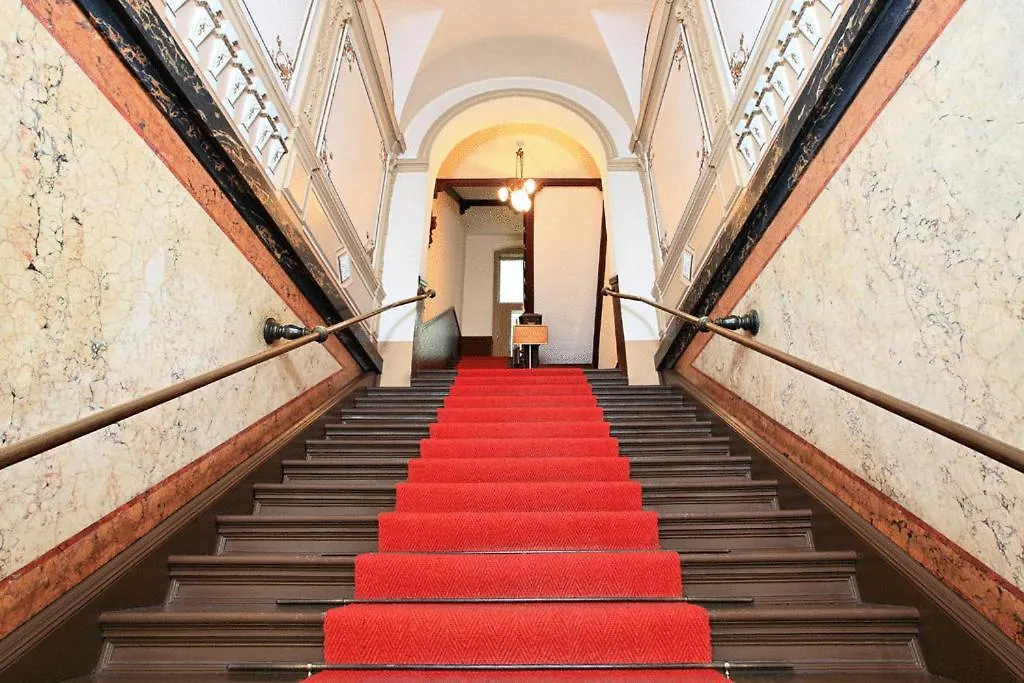 Hotel-Pension Cortina-1