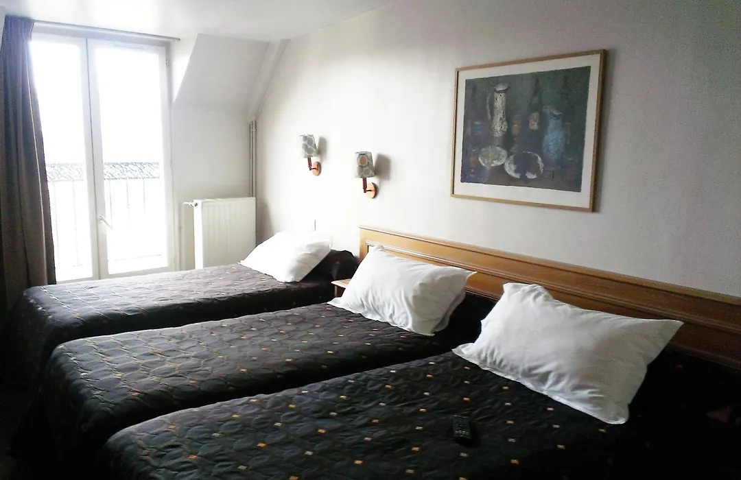 Hotel Americain-1
