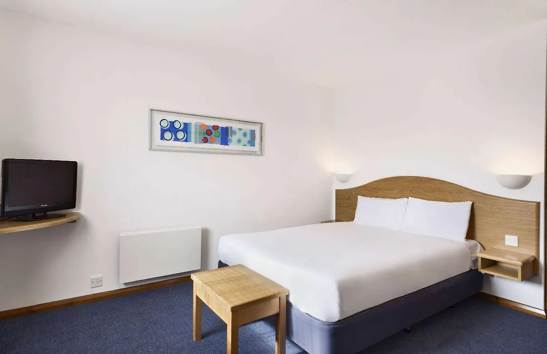 Days Inn By Wyndham Telford Ironbridge-1